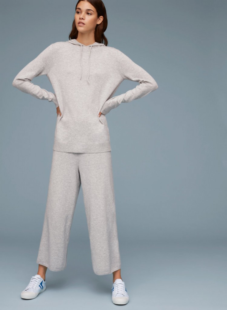 4. sweats aritzia weekend