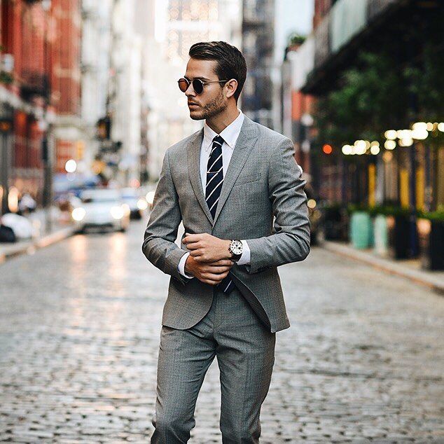 Fashion Jobs - Men’s Fashion: How to Look “Chic” at an Interview ...