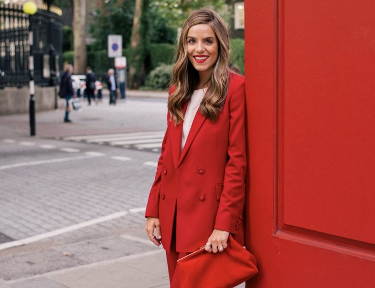 aritzia-archives-fashion-jobs-in-toronto-vancouver-montreal-and