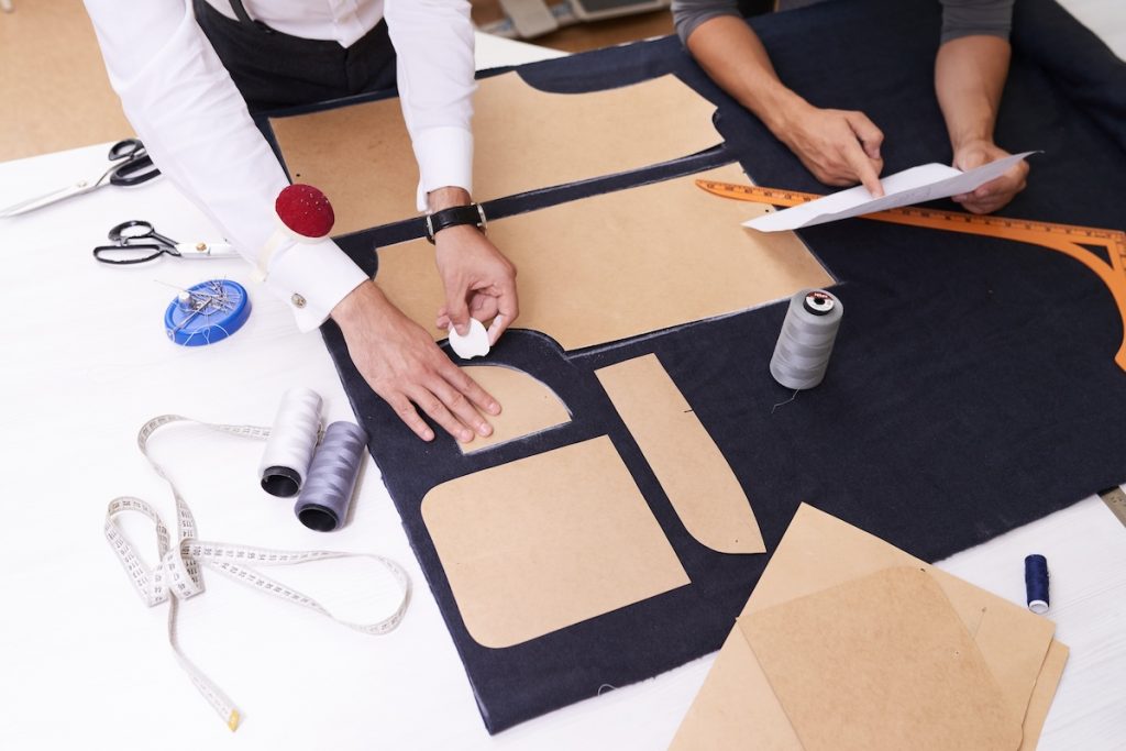 fashion-graduates-job-search-behind-the-scenes-careers