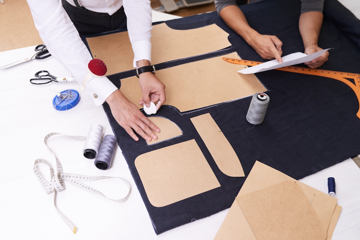 fashion-graduates-job-search-behind-the-scenes-careers